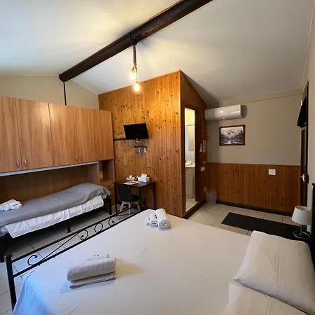 Garzola Casa di campagna Ossuccio