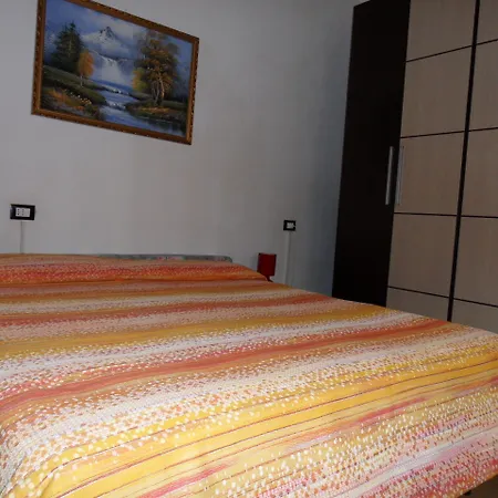 Garzola Casa di campagna Ossuccio