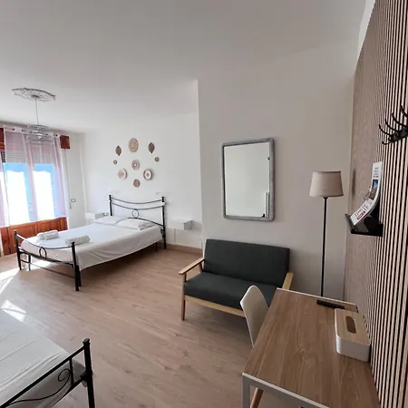 加佐拉住宿加早餐旅馆 *