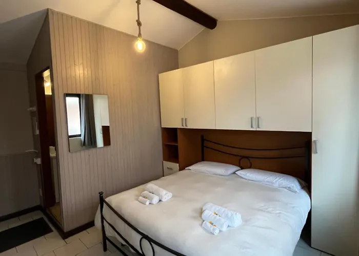 Garzola Casa di campagna Ossuccio