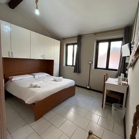 Garzola Casa di campagna *